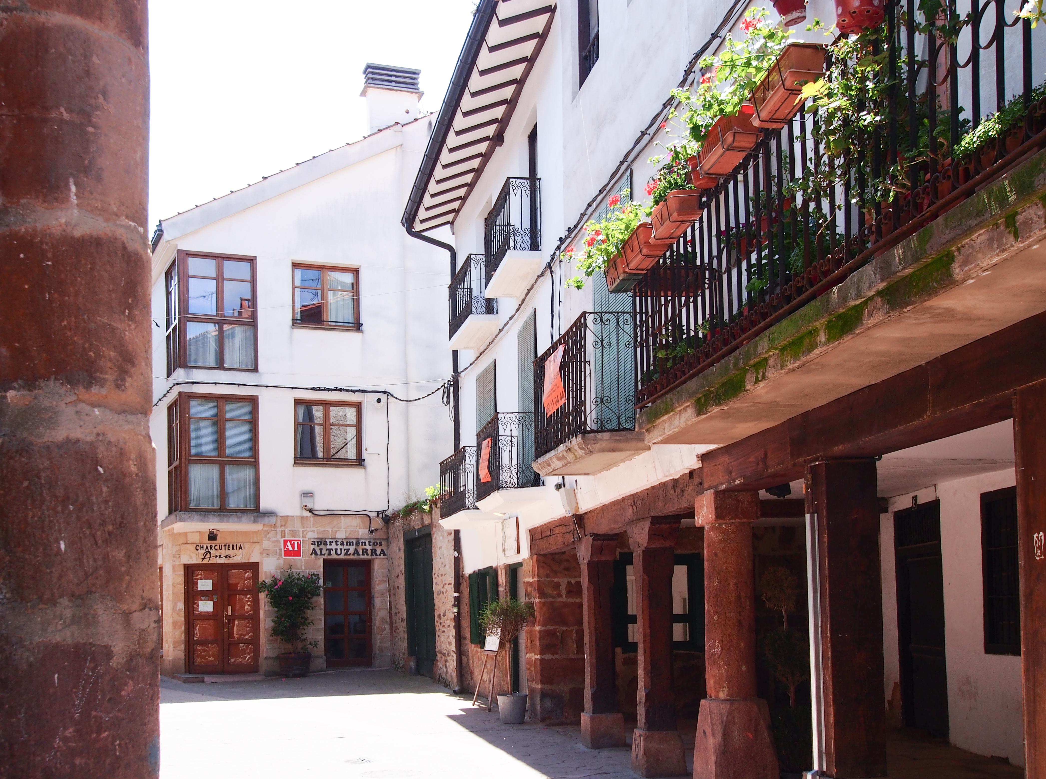 Apartamentos Rurales Altuzarra Эскарай Экстерьер фото